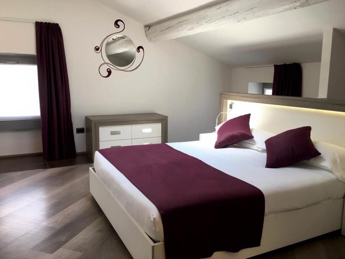 Hotel Corte Del Paggio Valeggio sul Mincio Esterno foto