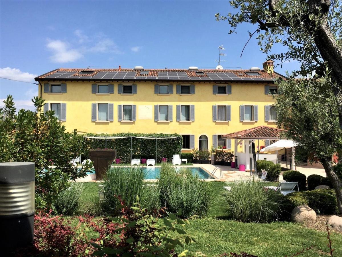 Hotel Corte Del Paggio Valeggio sul Mincio Esterno foto
