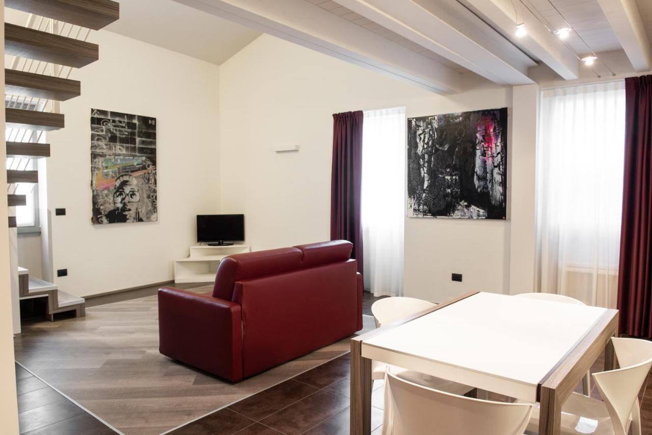Hotel Corte Del Paggio Valeggio sul Mincio Esterno foto