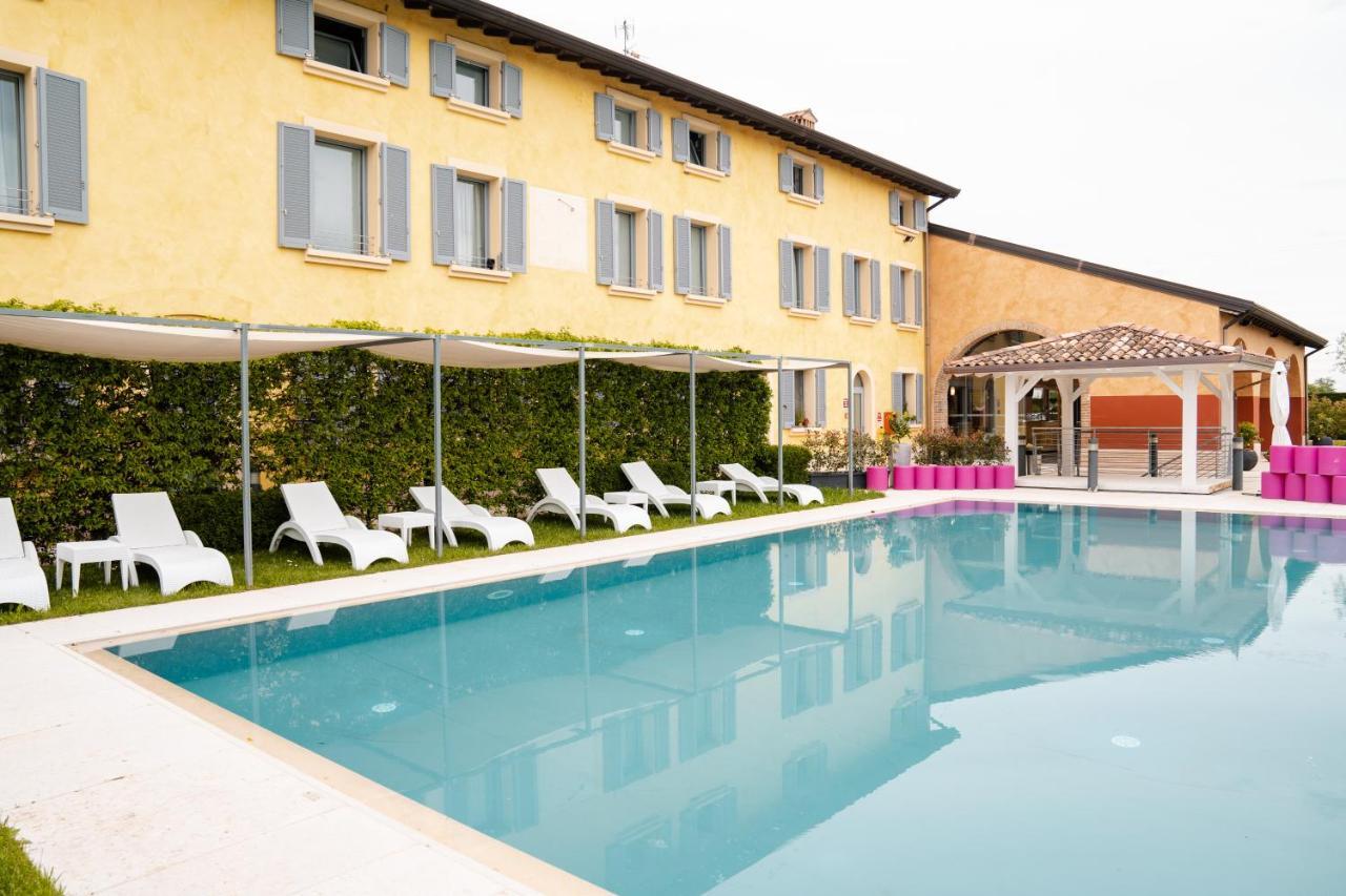 Hotel Corte Del Paggio Valeggio sul Mincio Esterno foto